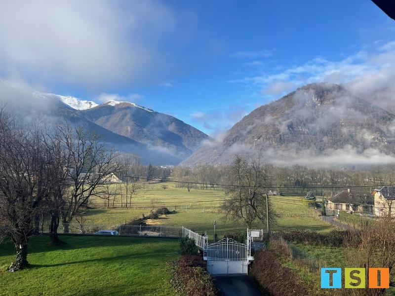 Maison - 195 m² - 7 pièces