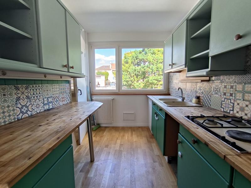 Appartement - 88 m² - 4 pièces