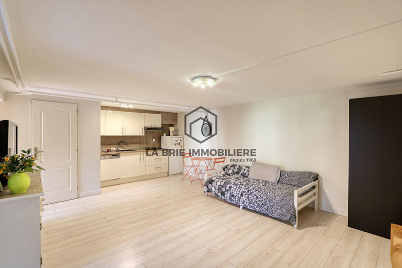 Maison - 190 m² - 6 pièces