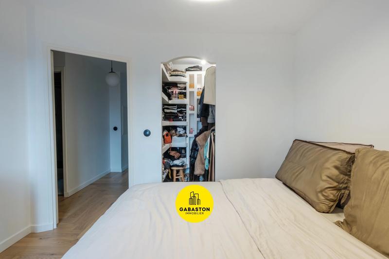 Appartement - 81 m² - 4 pièces