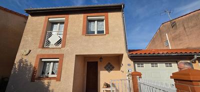 Maison - 98 m² - 5 pièces