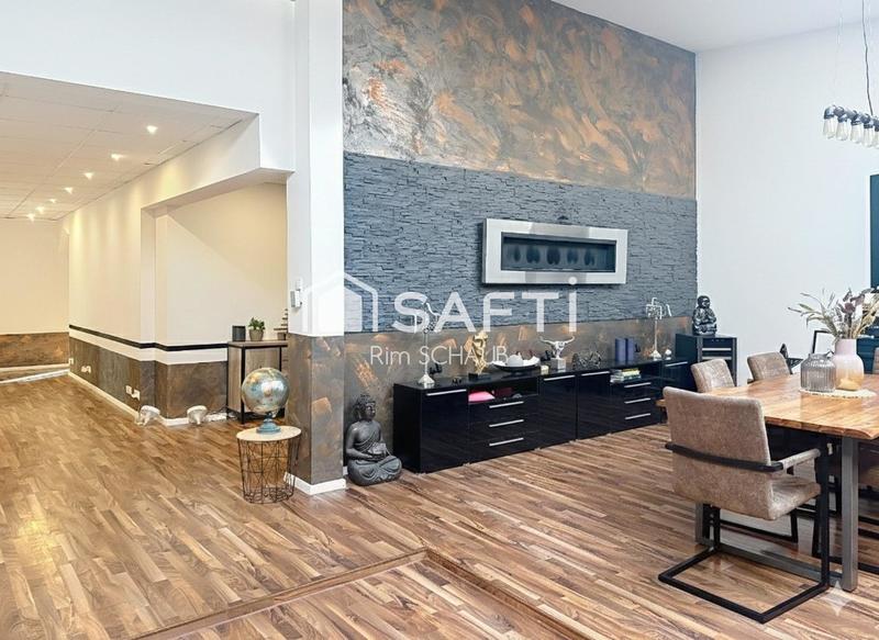 Appartement - 200 m² - 4 pièces