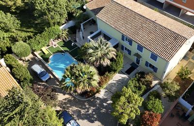 Maison - 200 m² - 6 pièces