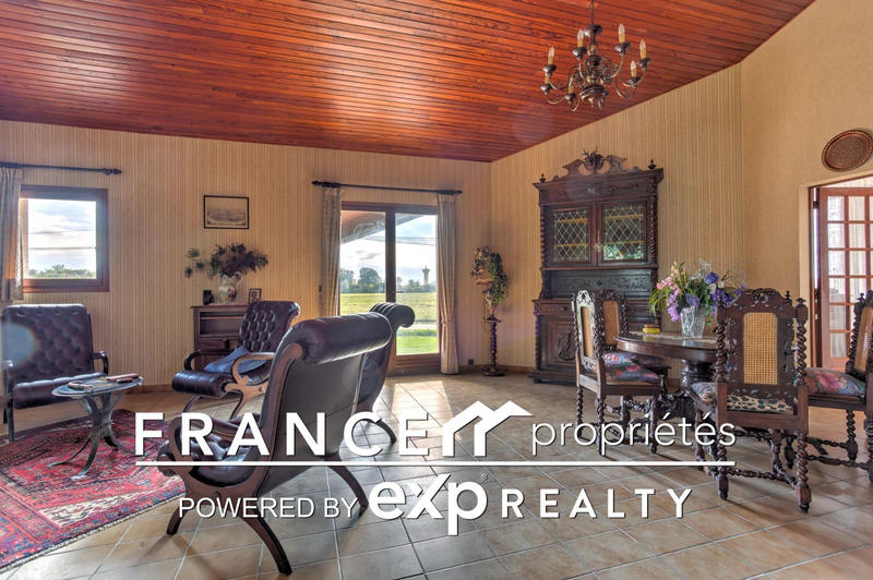 Maison - 140 m² - 4 pièces