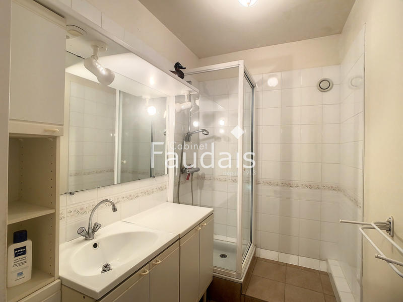 Maison - 100 m² - 6 pièces