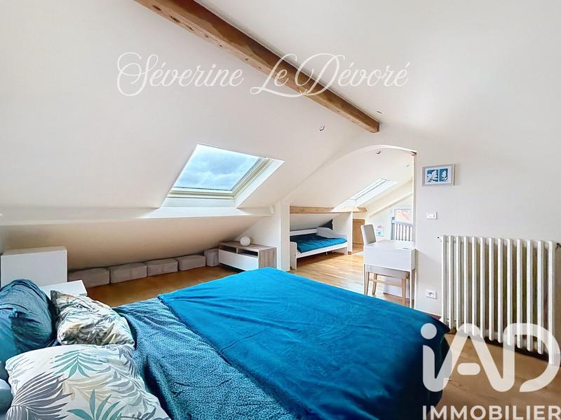 Maison - 127 m² - 7 pièces