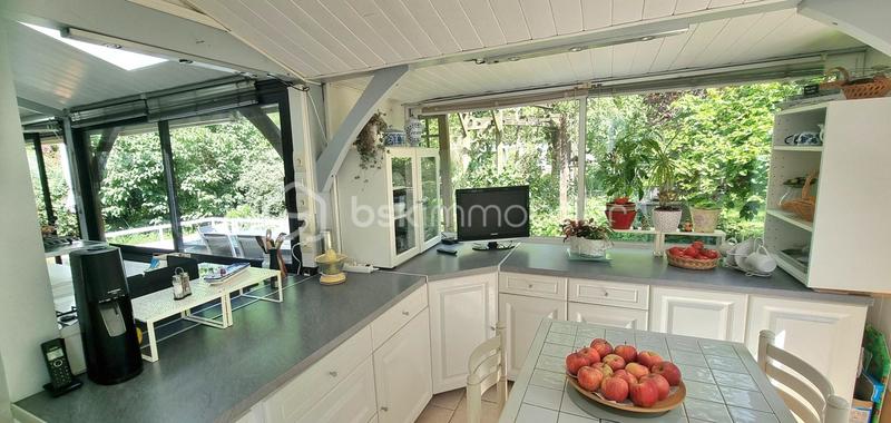 Maison traditionnelle - 164 m² - 7 pièces