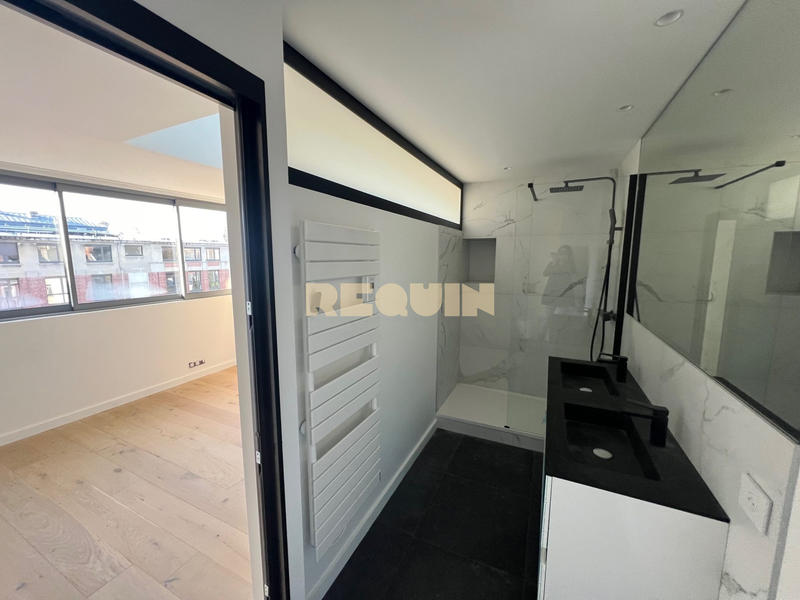 Appartement - 92 m² - 4 pièces