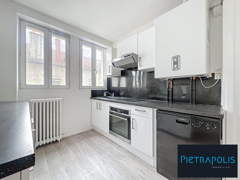 Appartement - 65 m² - 3 pièces