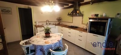 Maison - 170 m² - 5 pièces