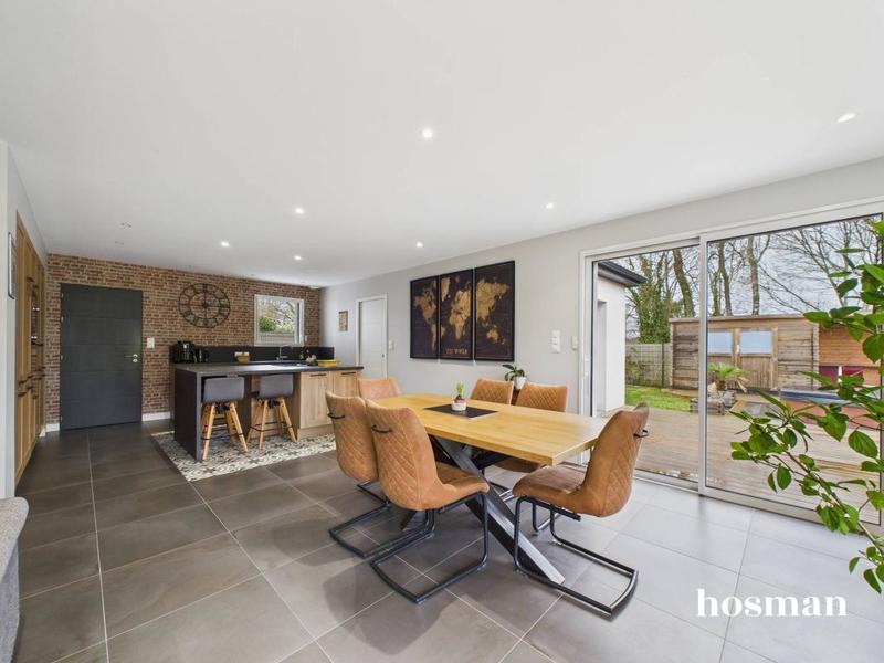 Maison - 108 m² - 4 pièces