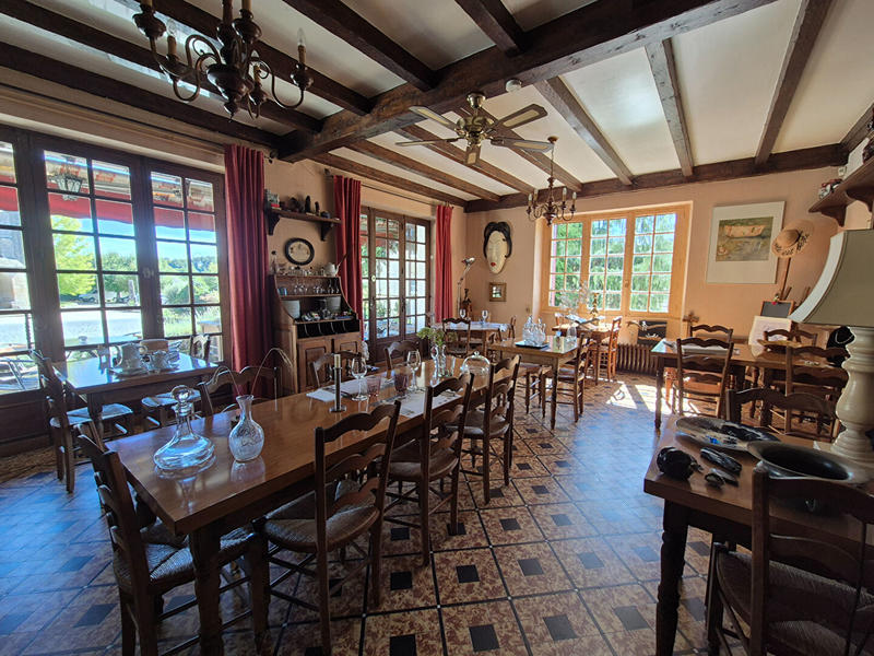 Immeuble - 419 m² - 11 pièces