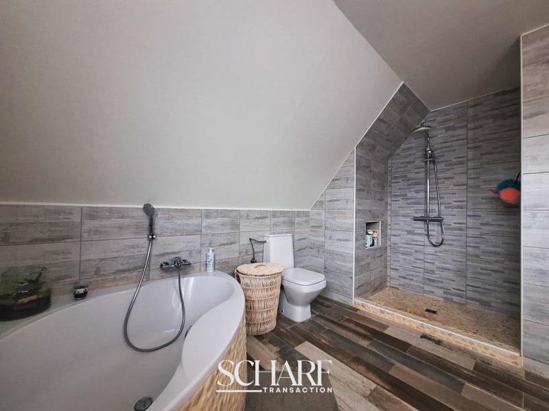 Maison - 108 m² - 4 pièces