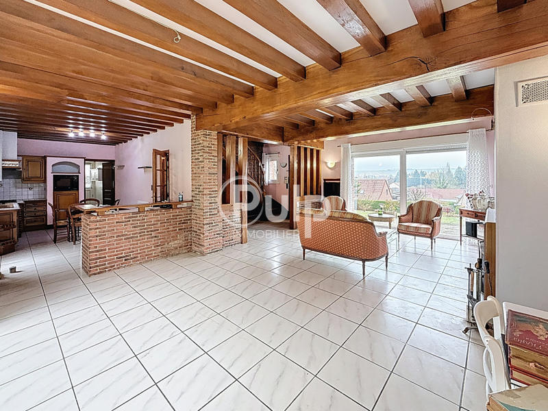 Maison - 146 m² - 9 pièces