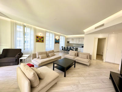 Appartement - 96 m² - 3 pièces