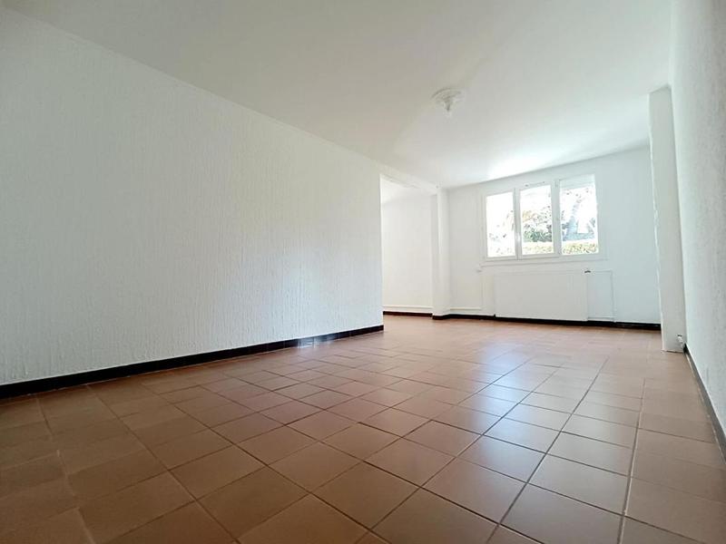Appartement - 87 m² - 5 pièces
