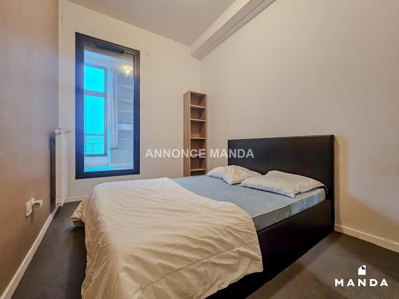 Chambre - 9 m² - 3 pièces