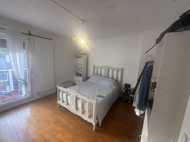 Maison - 93 m² - 5 pièces