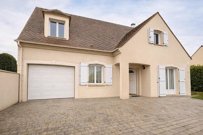 Maison - 148 m² - 6 pièces