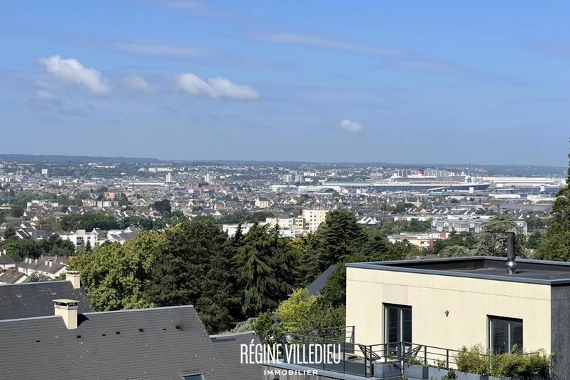 Maison - 197 m² - 5 pièces