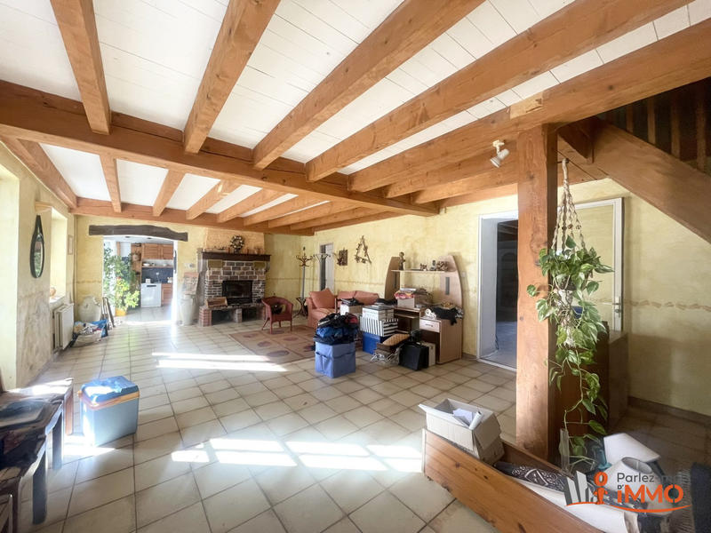 Maison ancienne - 183 m² - 6 pièces