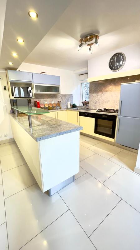 Maison - 125 m² - 6 pièces