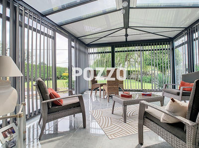 Maison - 170 m² - 8 pièces