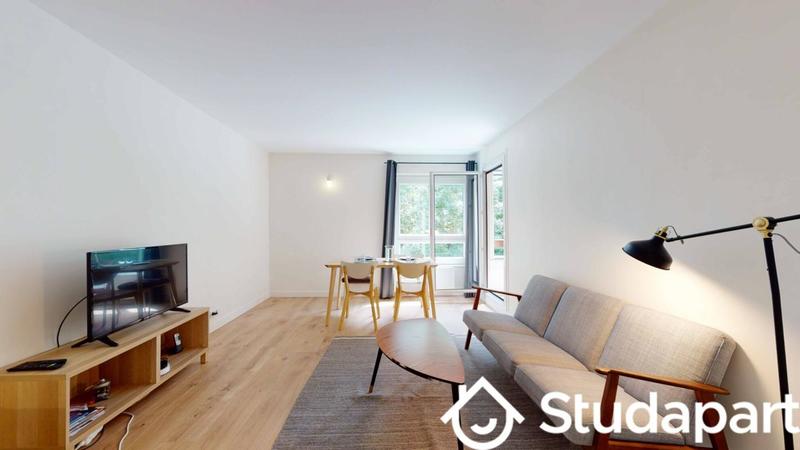 Chambre - 9 m² - 1 pièce