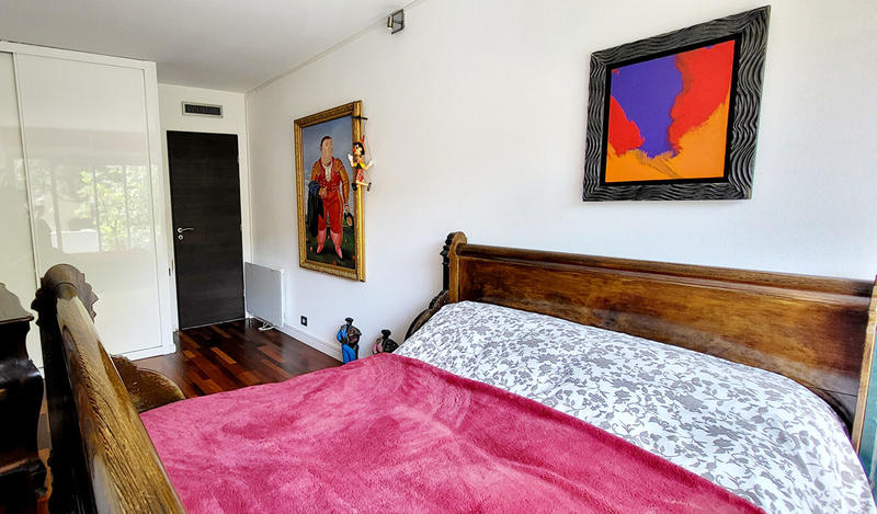 Maison - 245 m² - 10 pièces