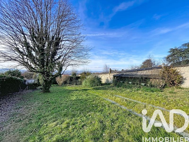 Maison de village - 245 m² - 8 pièces