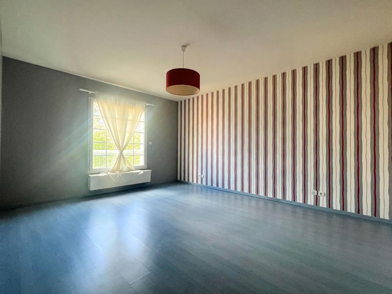 Maison - 184 m² - 6 pièces