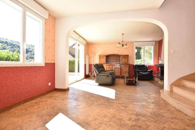 Maison - 141 m² - 5 pièces