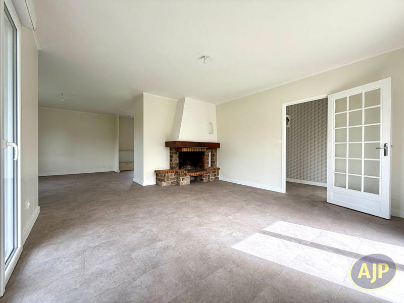 Maison - 106 m² - 5 pièces