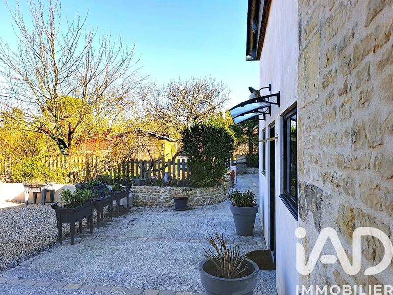 Maison - 362 m² - 8 pièces