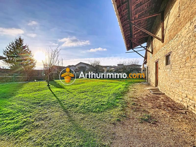 Maison - 202 m² - 2 pièces