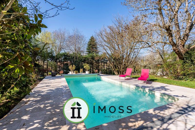 Maison contemporaine - 197 m² - 5 pièces