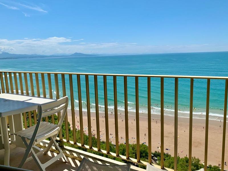 Studio - 30 m² - 1 pièce