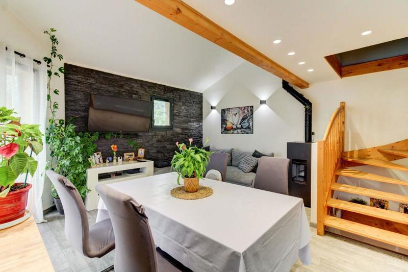 Maison - 85 m² - 4 pièces