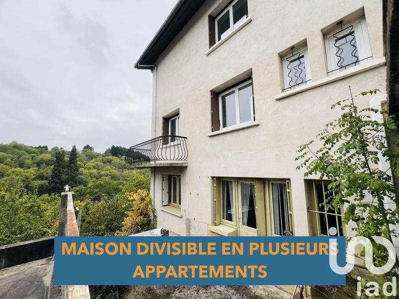 Maison - 253 m² - 8 pièces