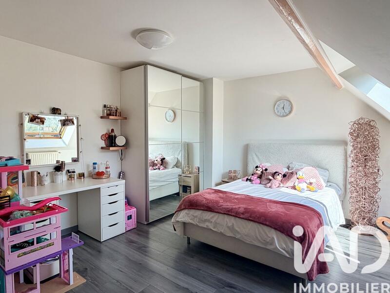 Maison - 192 m² - 7 pièces