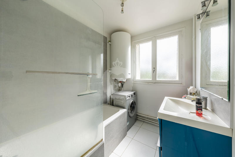 Appartement - 88 m² - 5 pièces