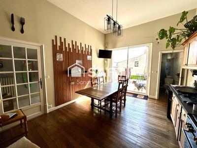 Maison - 169 m² - 5 pièces