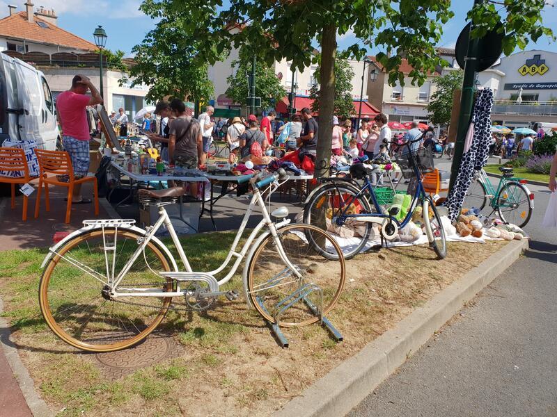 Brocante vide grenier