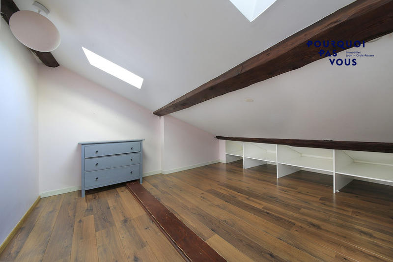 Appartement - 85 m² - 4 pièces