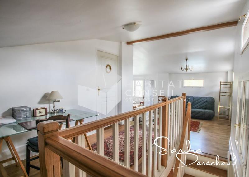 Maison ancienne - 225 m² - 6 pièces