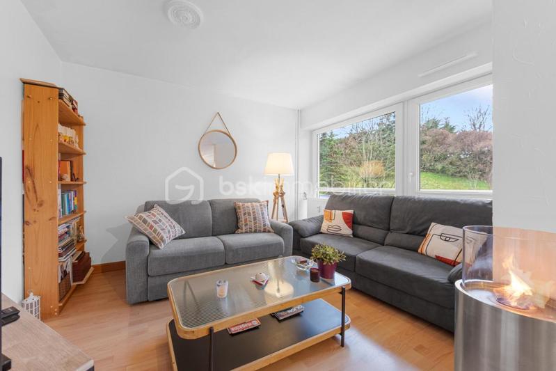 Appartement - 77 m² - 4 pièces