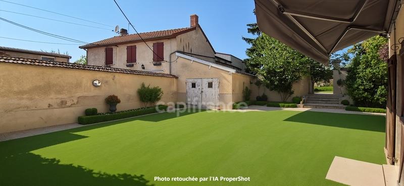 Maison de village - 152 m² - 8 pièces
