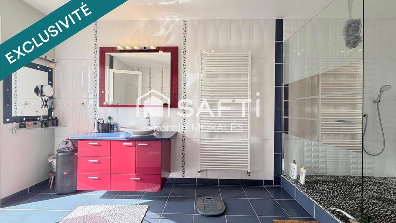 Villa - 255 m² - 5 pièces