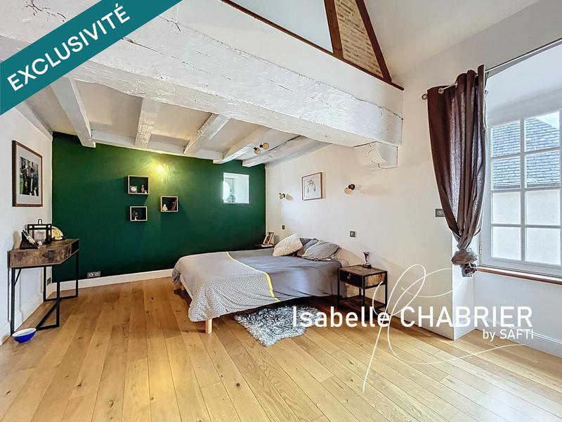 Maison - 172 m² - 8 pièces