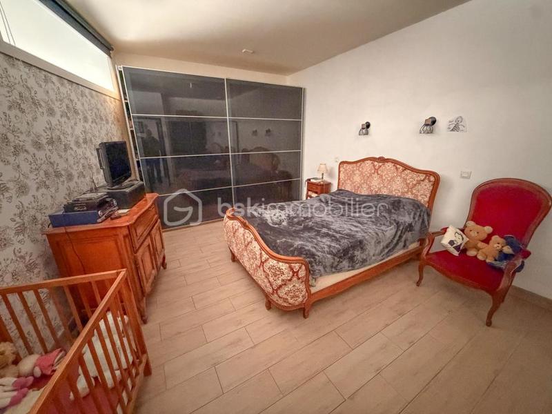 Appartement - 137 m² - 5 pièces